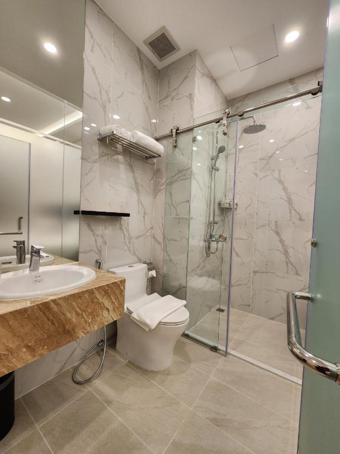 Ruby Hotel Ho Chi Minh-stad Buitenkant foto
