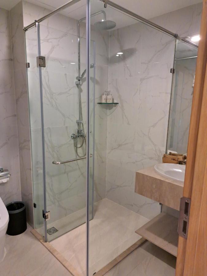 Ruby Hotel Ho Chi Minh-stad Buitenkant foto
