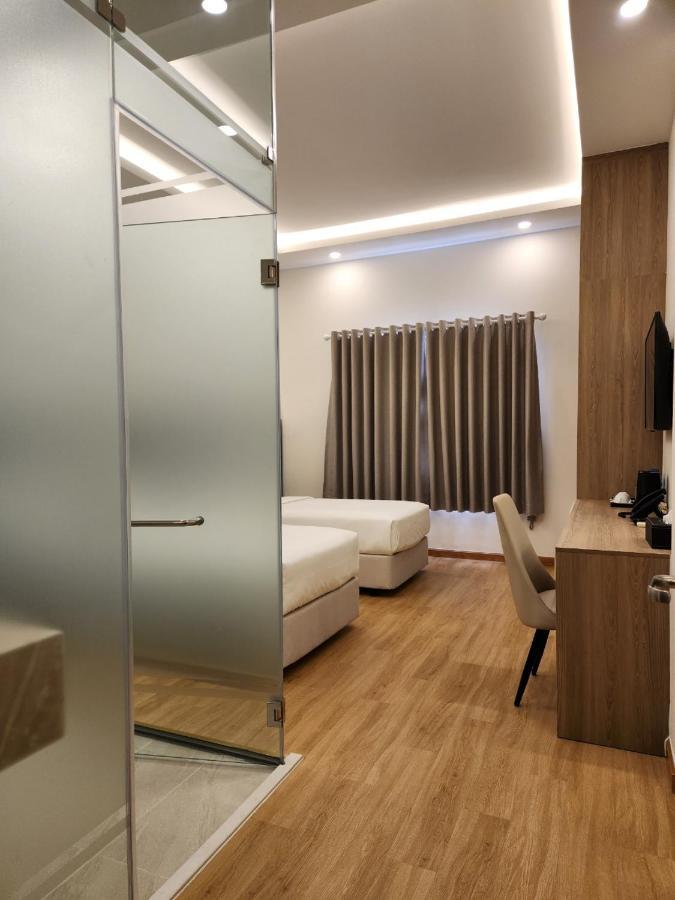 Ruby Hotel Ho Chi Minh-stad Buitenkant foto