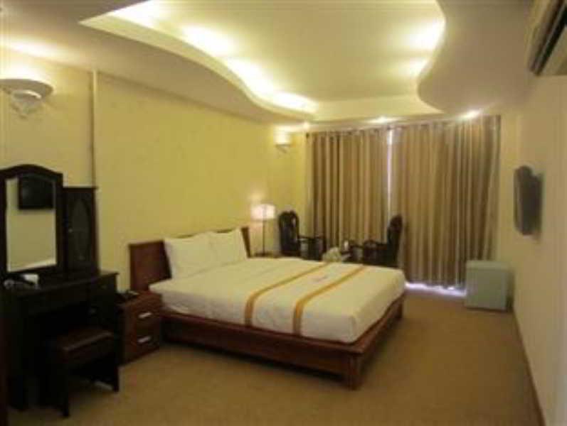 Ruby Hotel Ho Chi Minh-stad Buitenkant foto