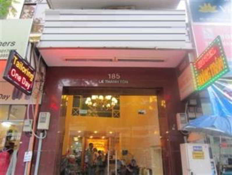 Ruby Hotel Ho Chi Minh-stad Buitenkant foto